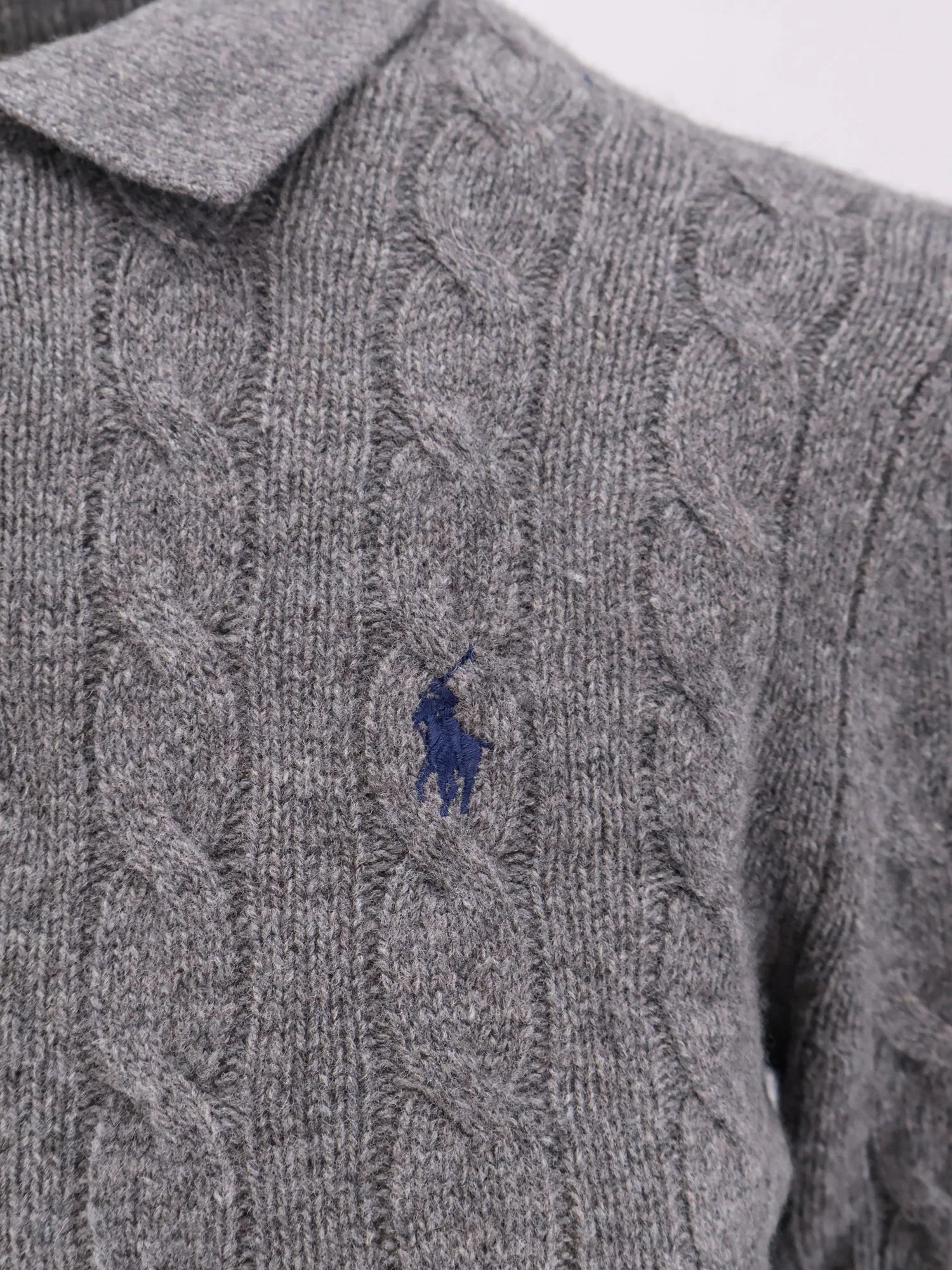 Braided knit wool and cashmere polo shirt