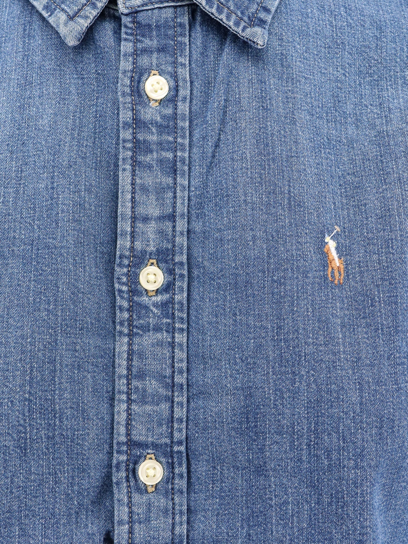 Slim-fit denim shirt