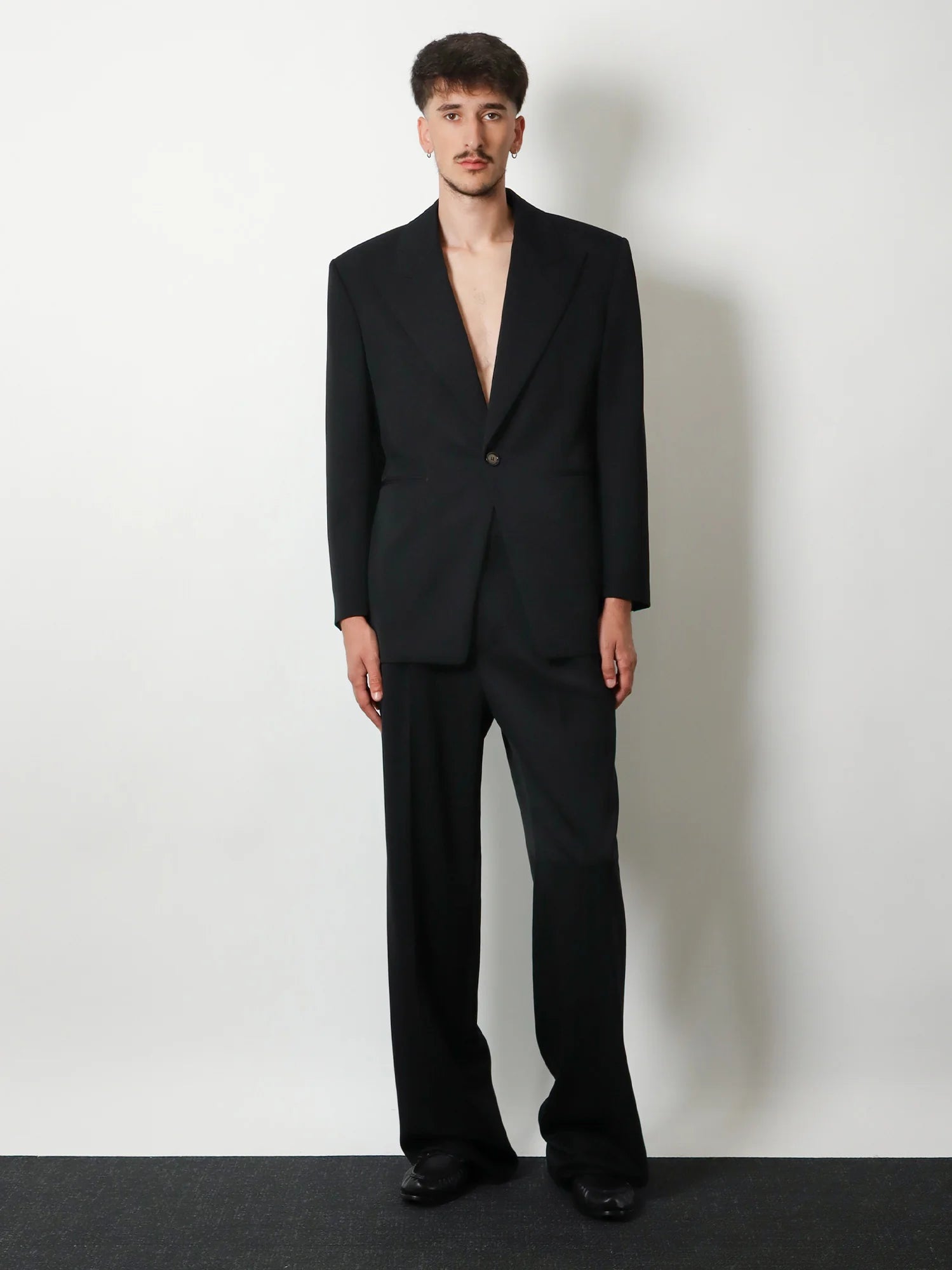 Fluid tailored certified wool trousers