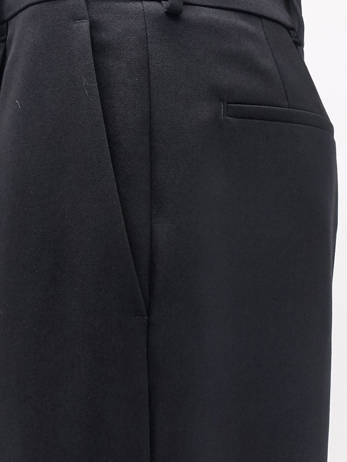 Fluid tailored certified wool trousers