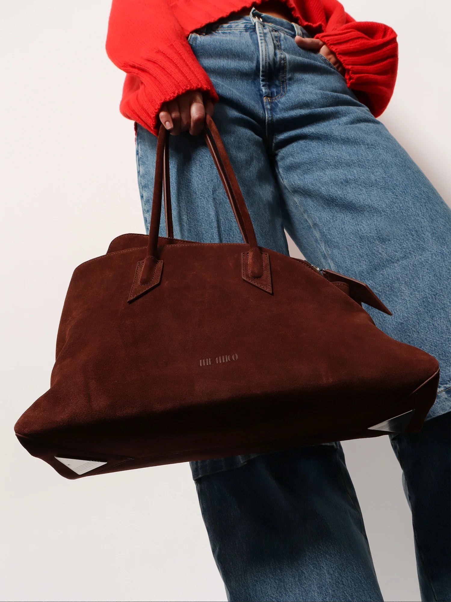 La Passeggiata Medium Leather Shoulder Bag