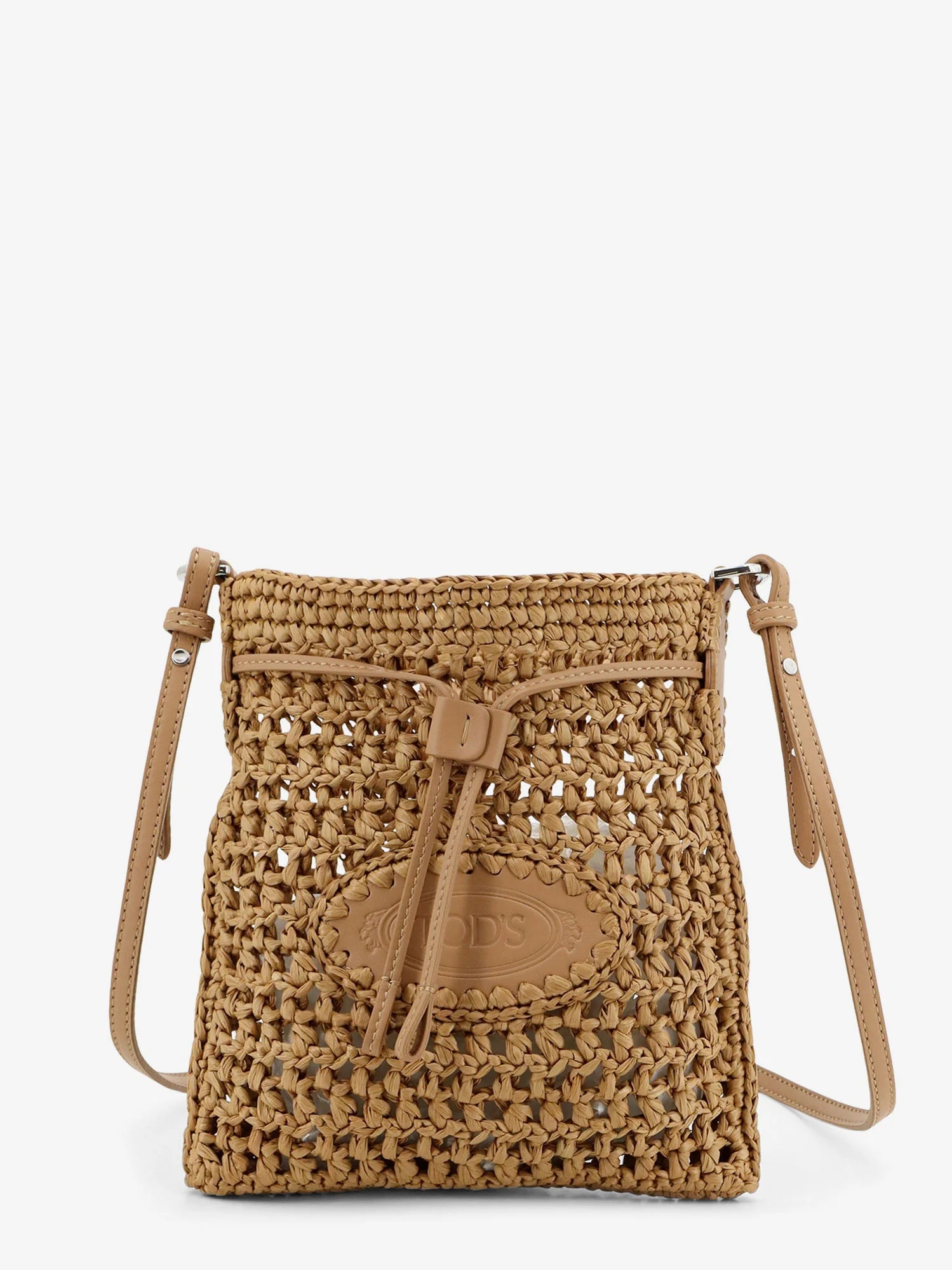 Raffia bucket bag with crochet motif