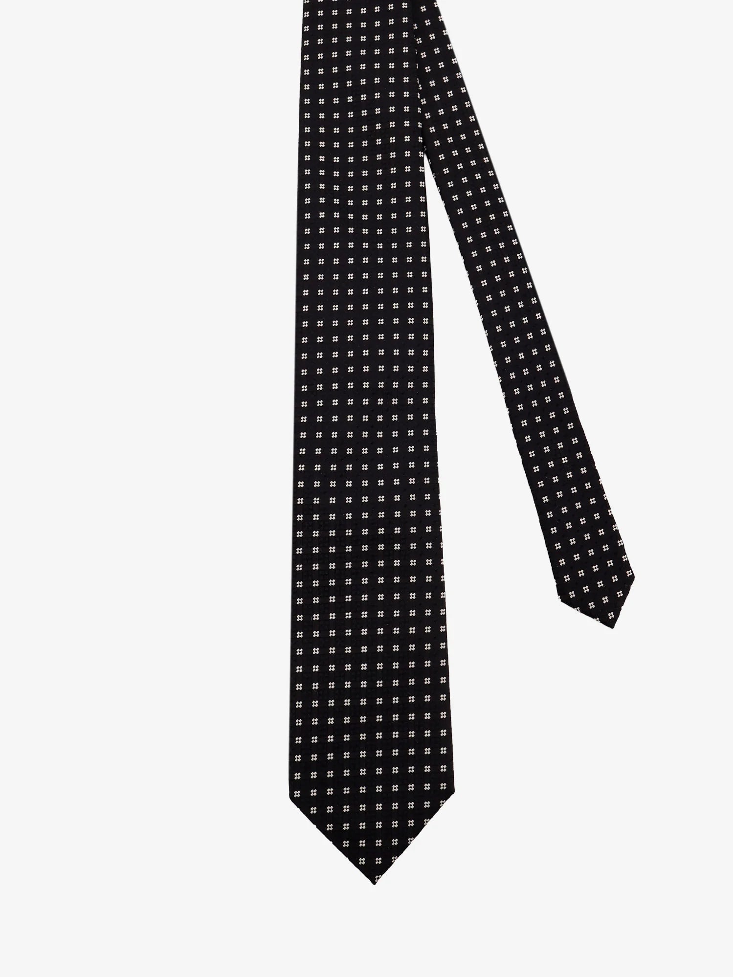 Silk tie with geometric pattern