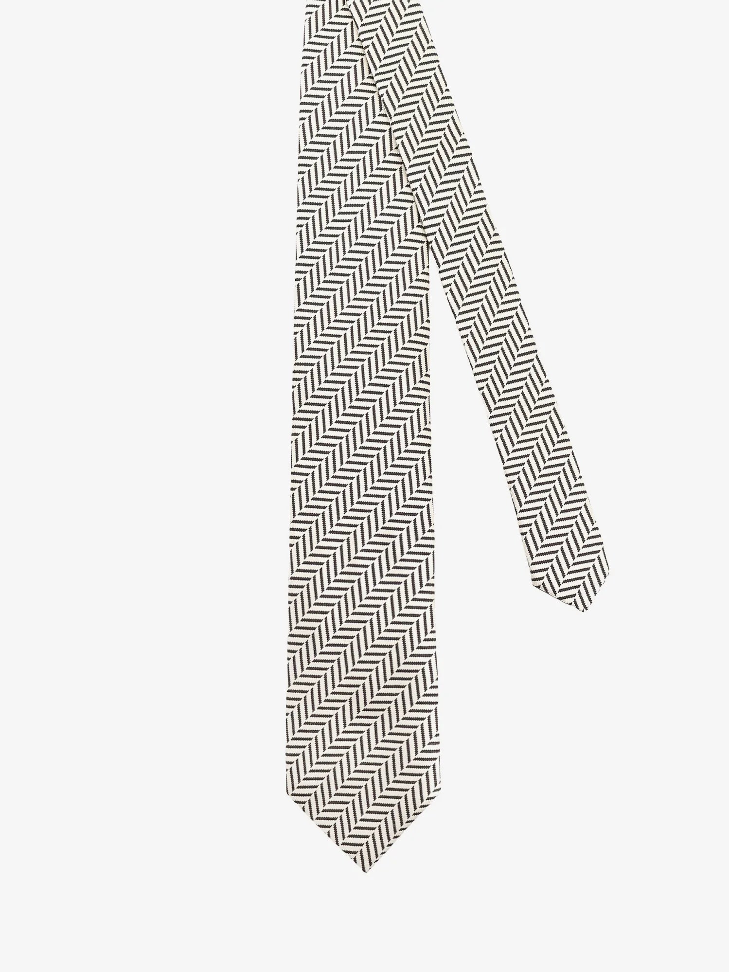 Silk tie with geometric pattern