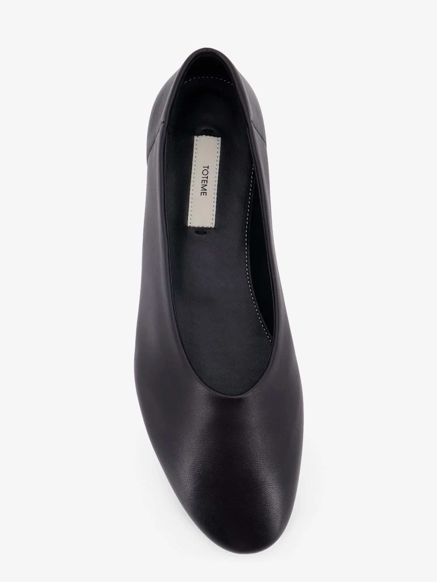 Leather ballerinas