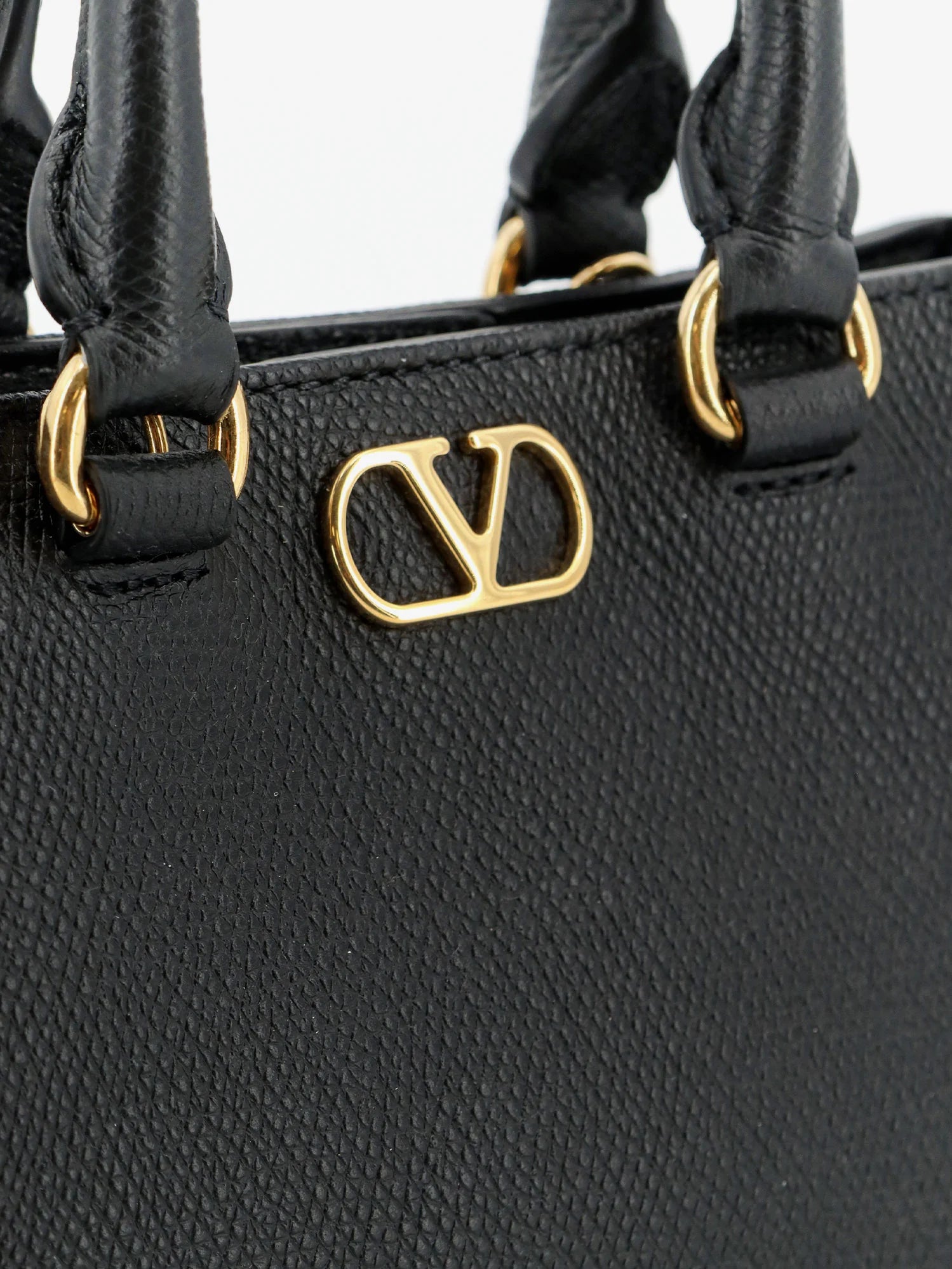 VLogo Signature Mini Leather Handbag