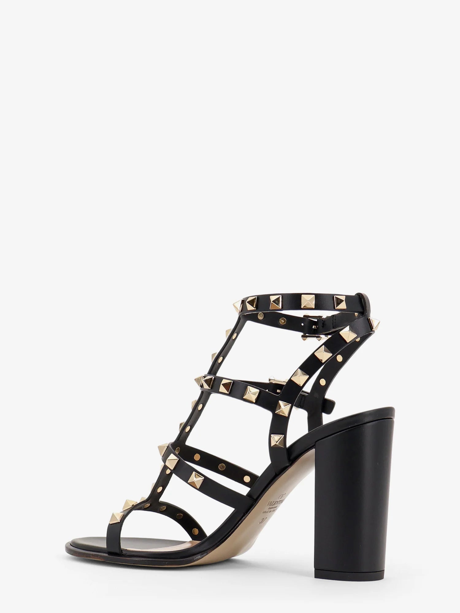 Rockstud leather sandals with iconic all-over studs